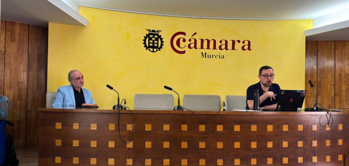 ReactID fue protagonista en un evento en la Cámara de Comercio de Murcia